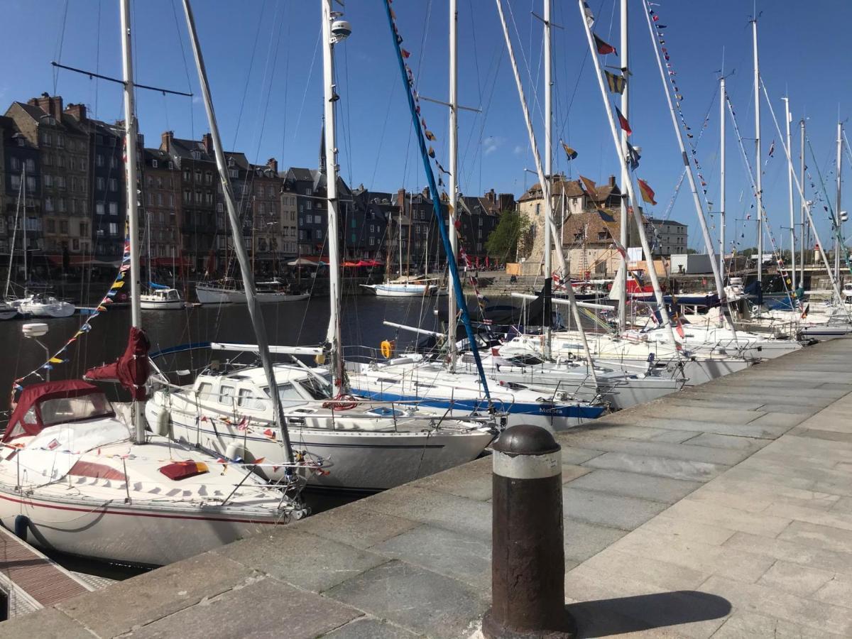 Cosy Studio Place Sainte Catherine Honfleur Zewnętrze zdjęcie