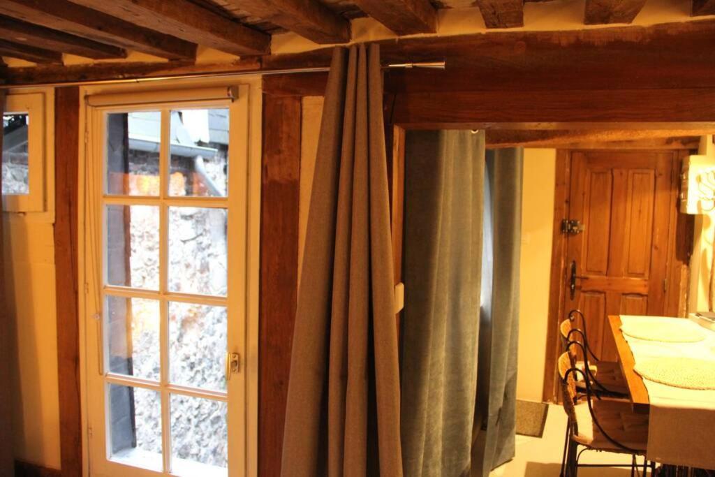 Cosy Studio Place Sainte Catherine Honfleur Zewnętrze zdjęcie